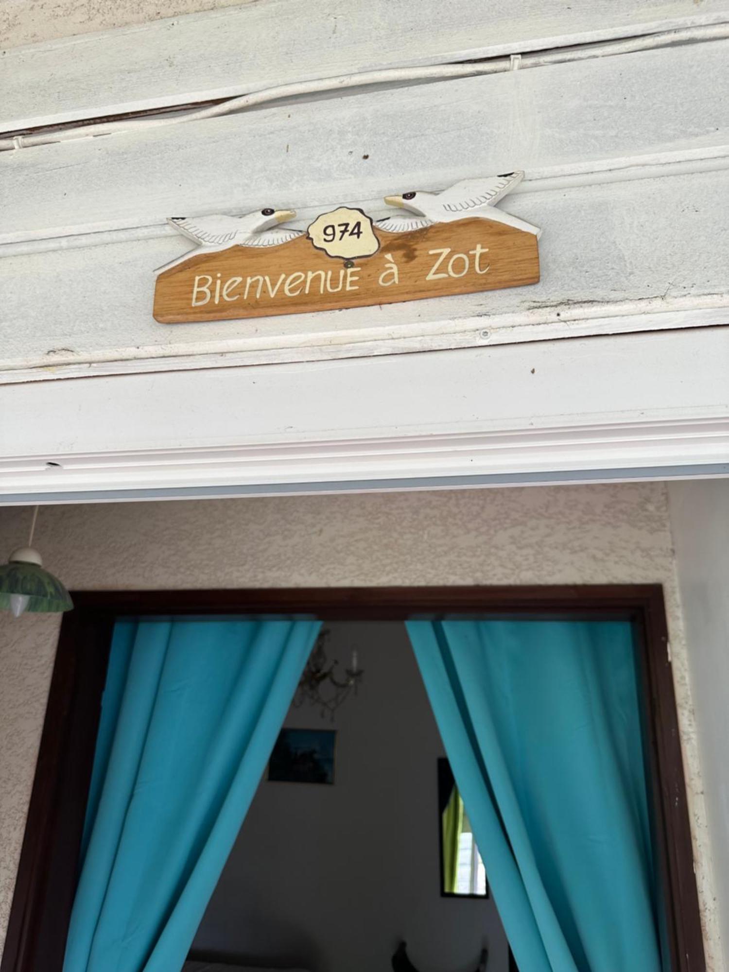 Zoiseaux Pays Bed and Breakfast Saint Pierre Buitenkant foto